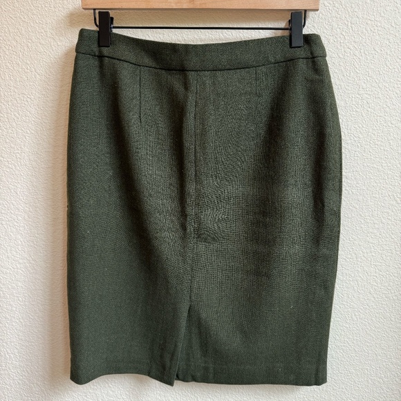 OUTBACK RED WOOL SKIRT (SIZE 6) - Picture 2 of 2